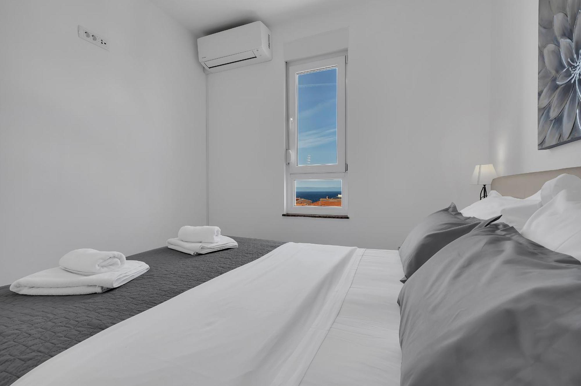 Sea View Apartments Dammi With Free Parking Makarska Exteriör bild