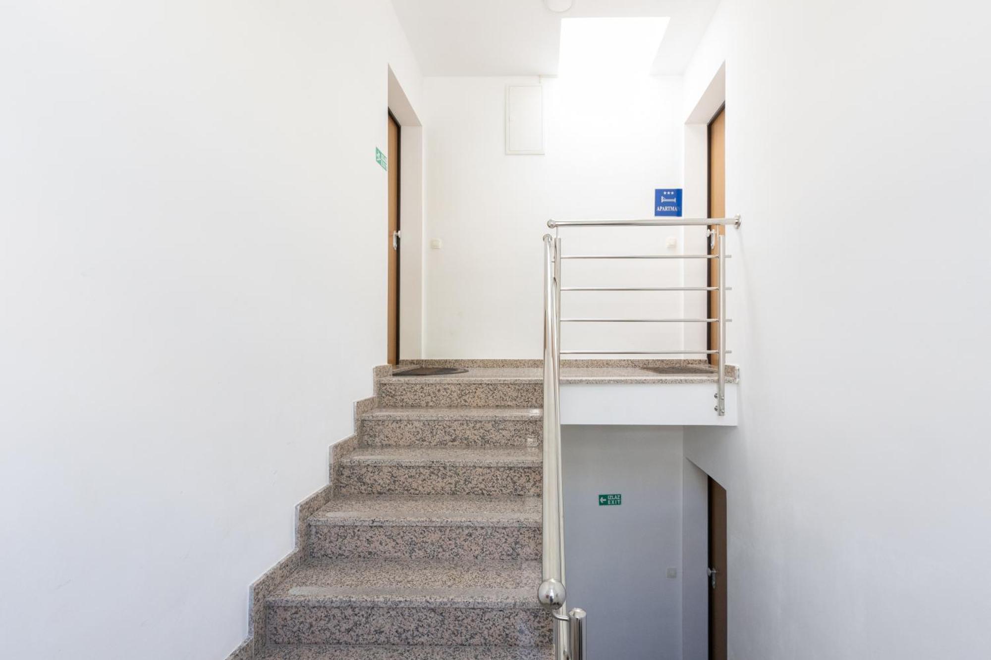 Sea View Apartments Dammi With Free Parking Makarska Exteriör bild